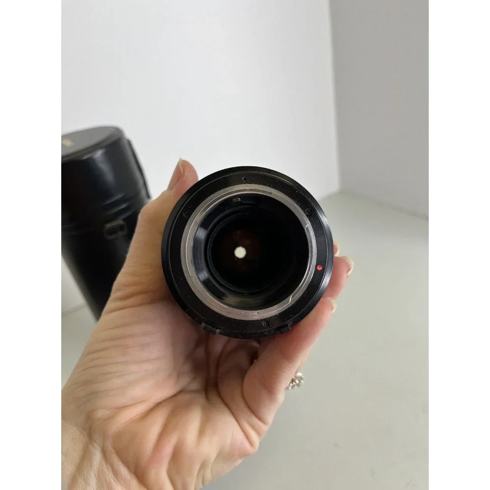Sigma Zoom-8 Lens 1: 4-5 F=75-250mm Zoom Multi Coated Made In Japan 915709 Case